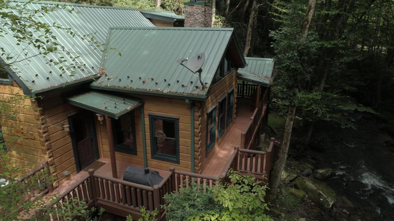 Отель Cherokee Mountain Cabins Llc Topton Экстерьер фото
